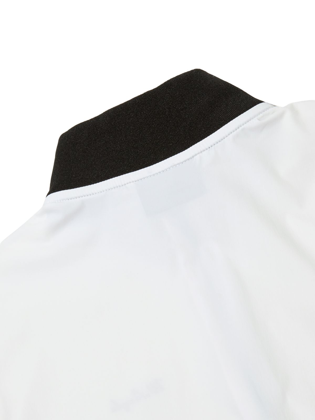 와이드앵글(WIDEANGLE) TO 밑단 변형 우븐 모크넥 티셔츠 L_Off White