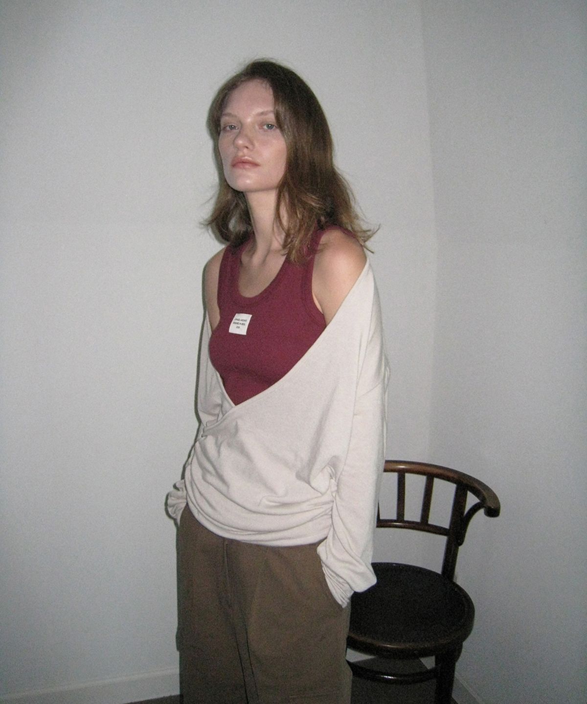 어패럴아카이브(APPAREL ARCHIVE) Odel wrap v-neck shirring tee - Beige