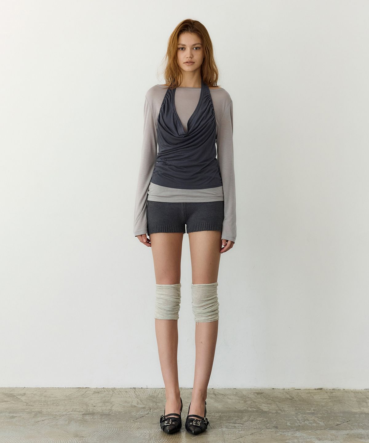 페이네틱(PAINETIC) Halter Layered Ruched Tee (CHARCOAL)