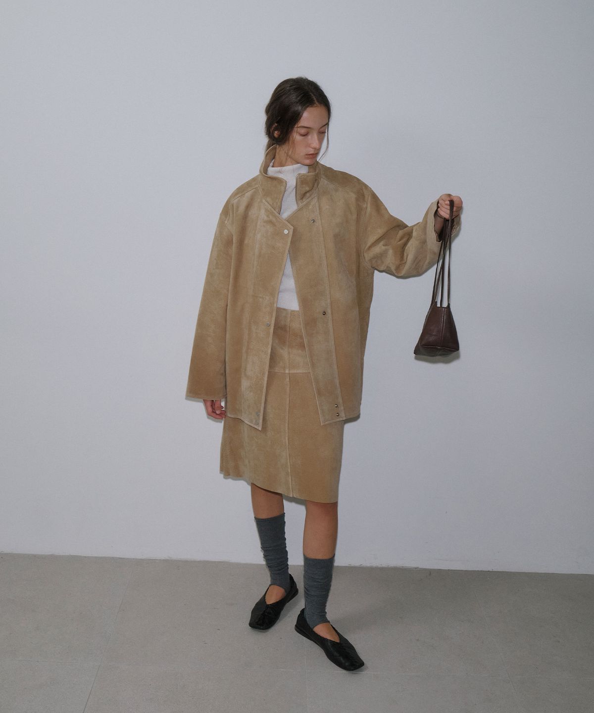 가더(GARDER) Classe Suede Jacket (Khaki)