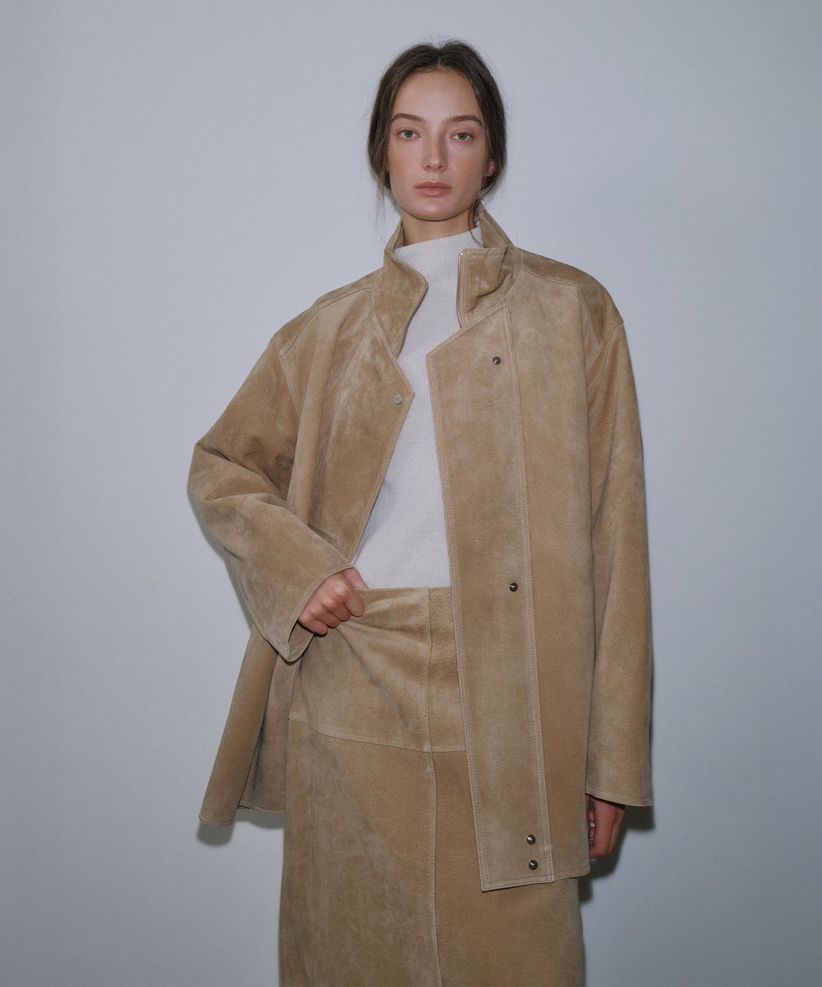 가더(GARDER) Classe Suede Jacket (Khaki)