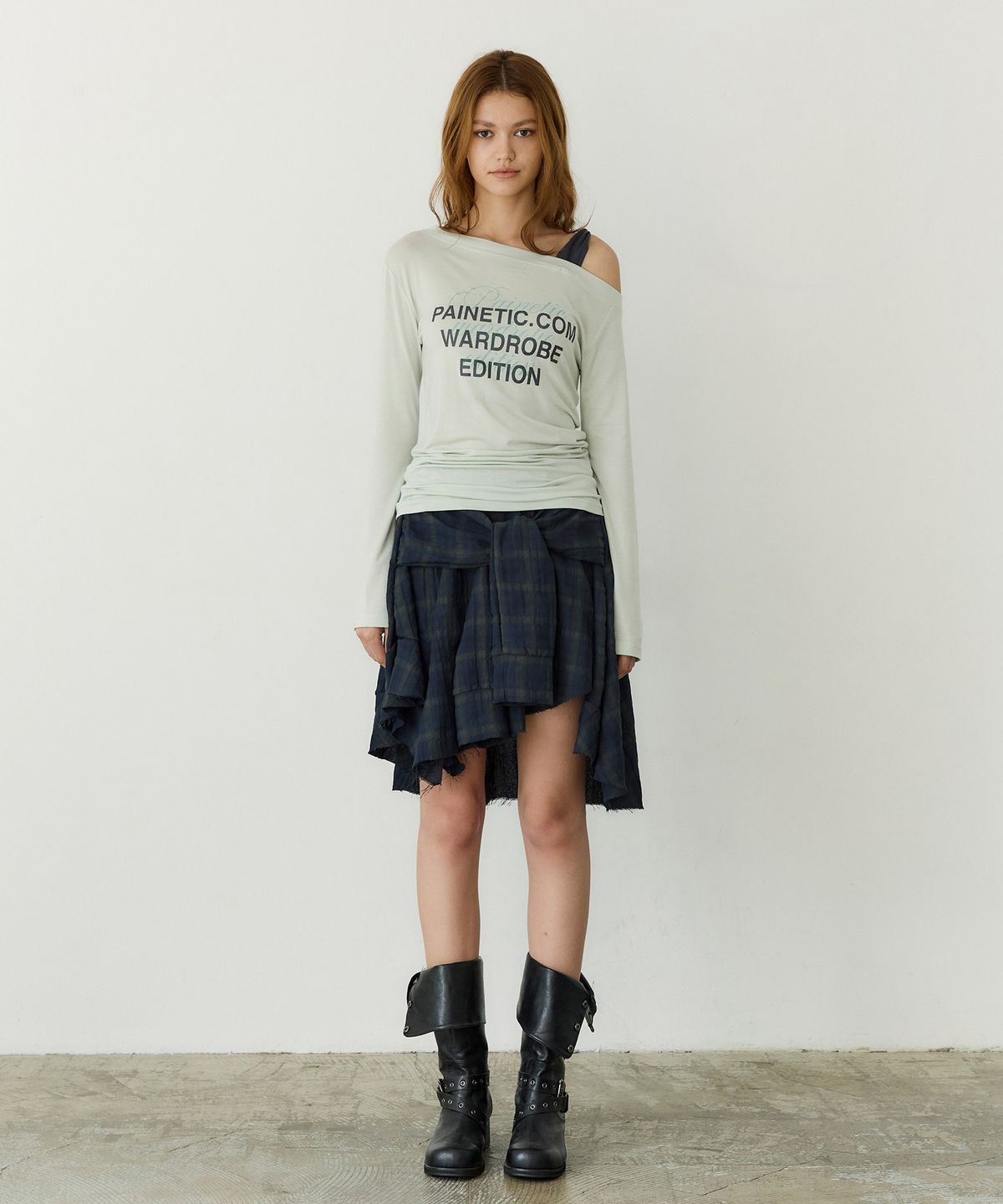 페이네틱(PAINETIC) Twist Contrast One-Shoulder Tee (MINT)