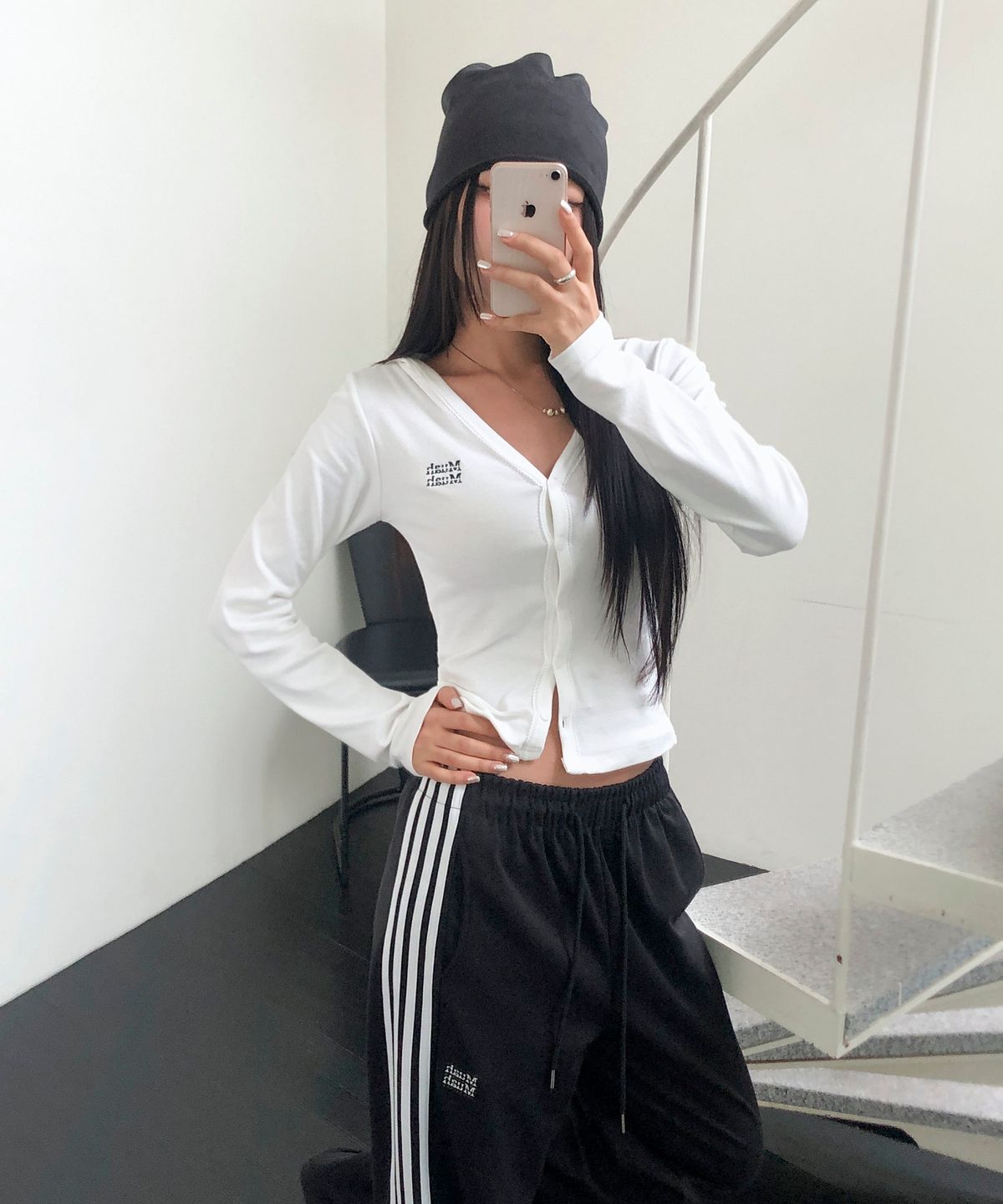 무아무아(MUAHMUAH) 레이스 포인트 더블 후드가디건 [화이트]