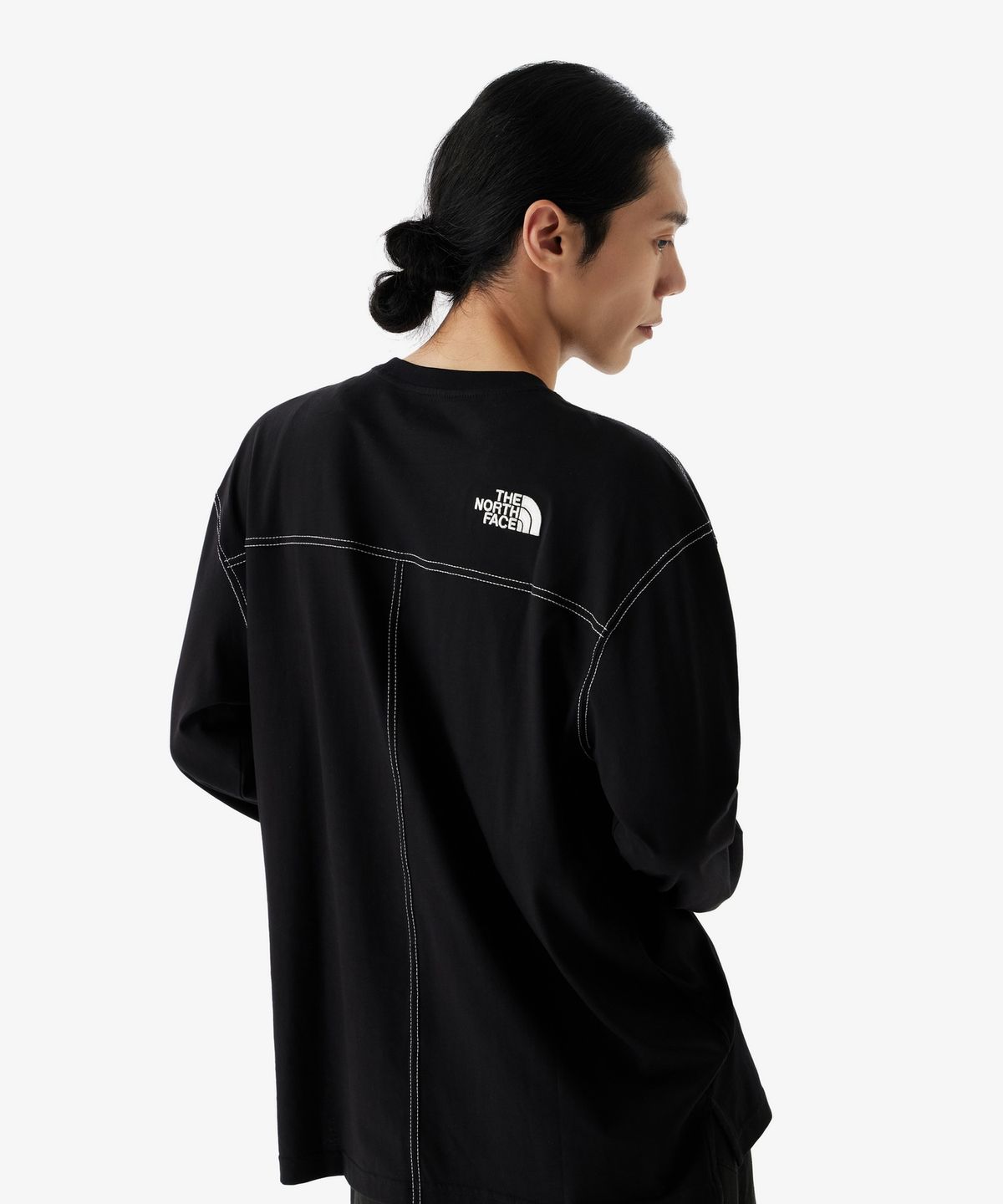 노스페이스(THE NORTH FACE) NT7TS50J 에센셜 긴팔 티셔츠 BLACK