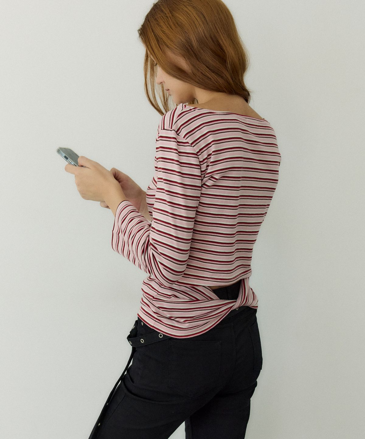 페이네틱(PAINETIC) Twist Back Stripe Tee