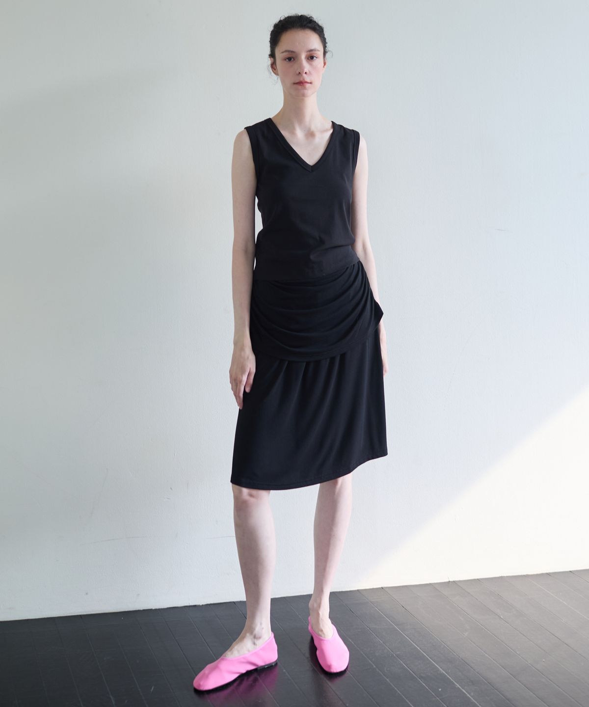 누베르(NUVERE) Layer Jersey Skirt Black