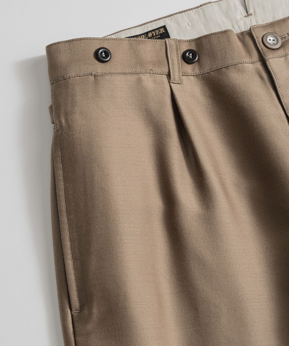 비헤비어(BEHEAVYER) SILK WOOL CLASSIC TROUSERS taupe