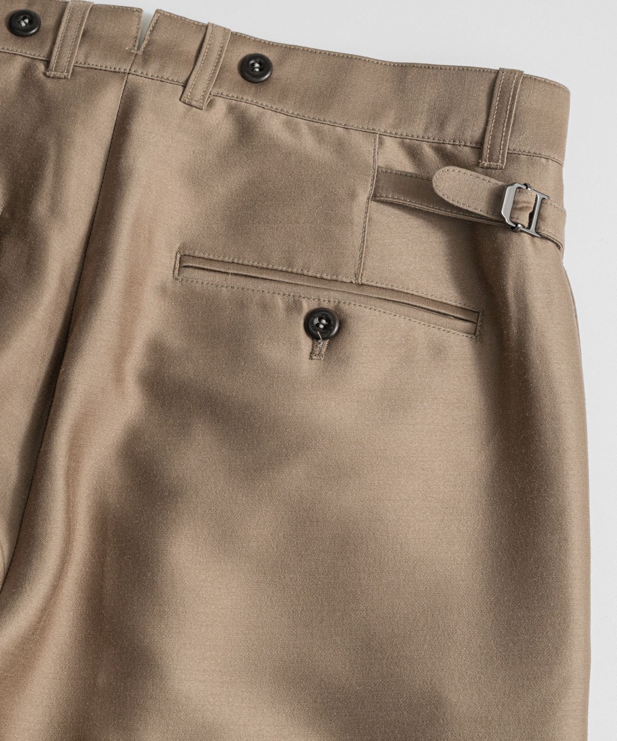 비헤비어(BEHEAVYER) SILK WOOL CLASSIC TROUSERS taupe