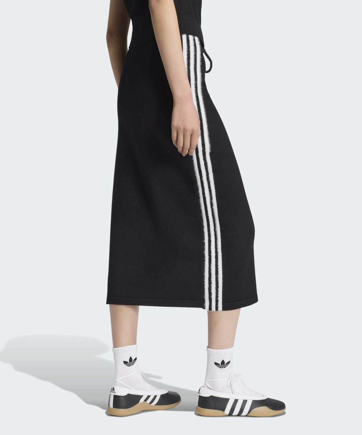 아디다스(ADIDAS) 니트 스커트 - 블랙:화이트 / KS9373