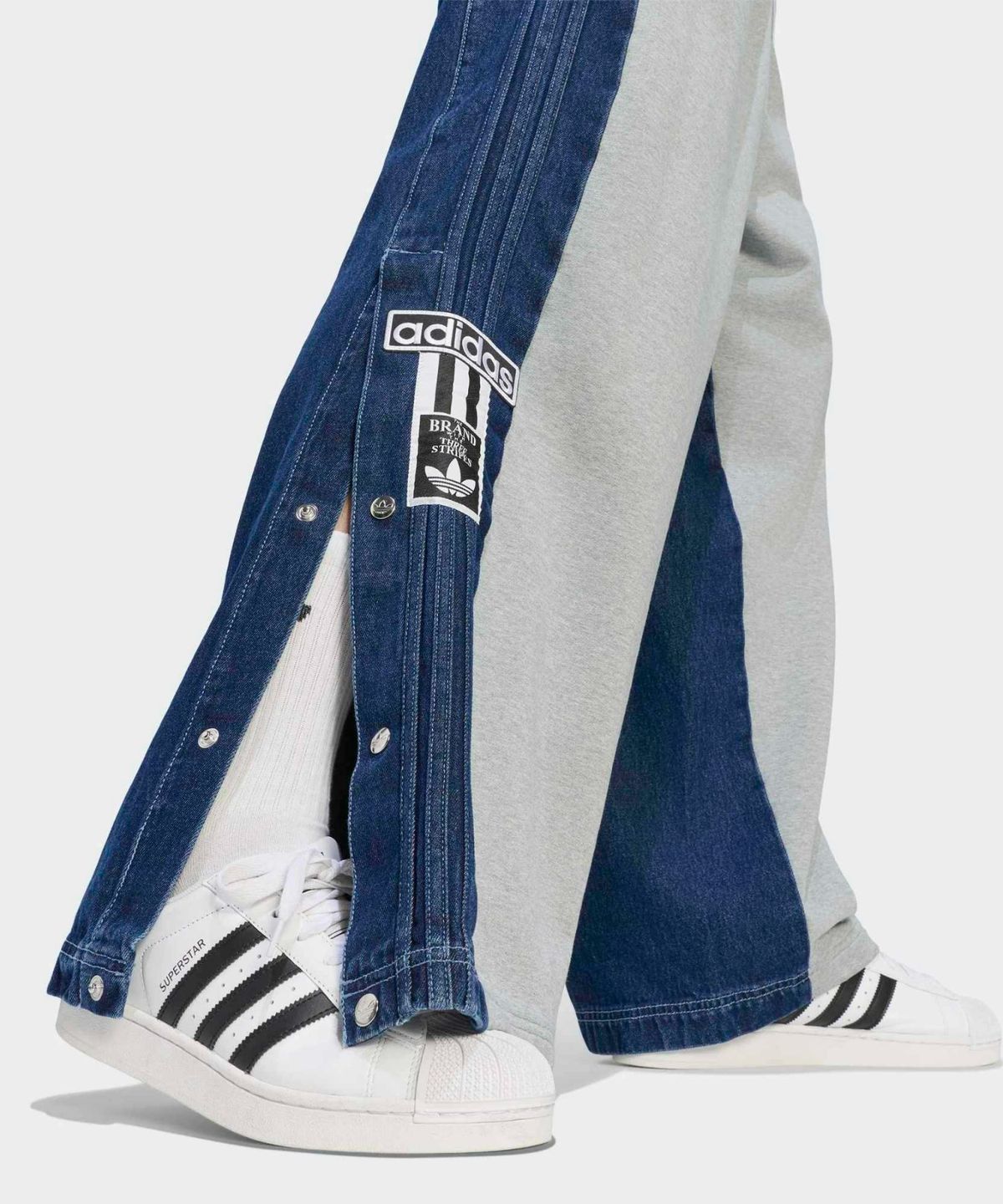 아디다스(ADIDAS) 아디브레이크 팬츠 - 미디엄그레이헤더 / KQ8895