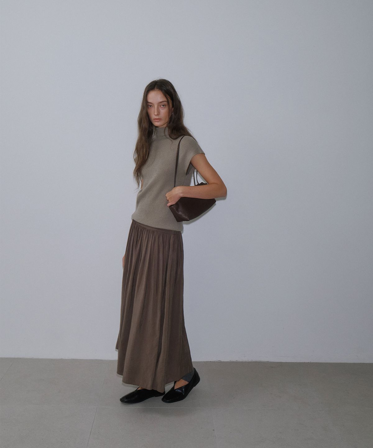 가더(GARDER) Wool Half Neck Knit (Brown)