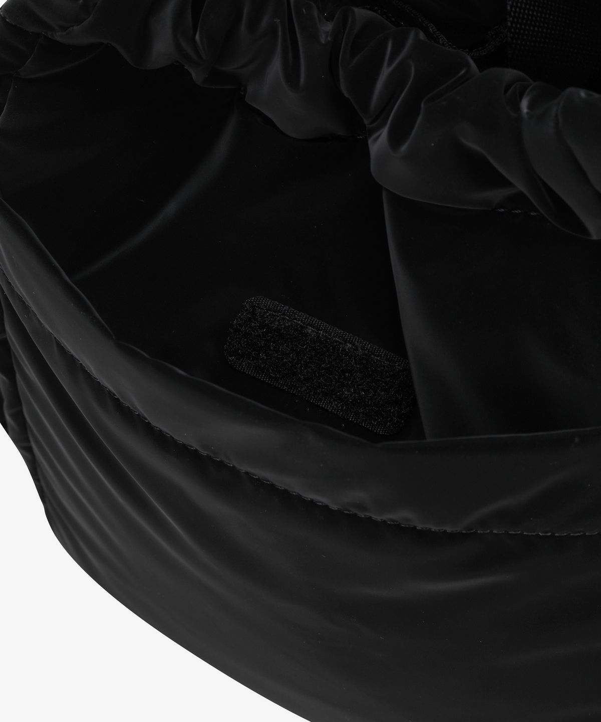 노스페이스(THE NORTH FACE) NN2PS56J 보니 버켓 백 미니_패딩 MATT BLACK