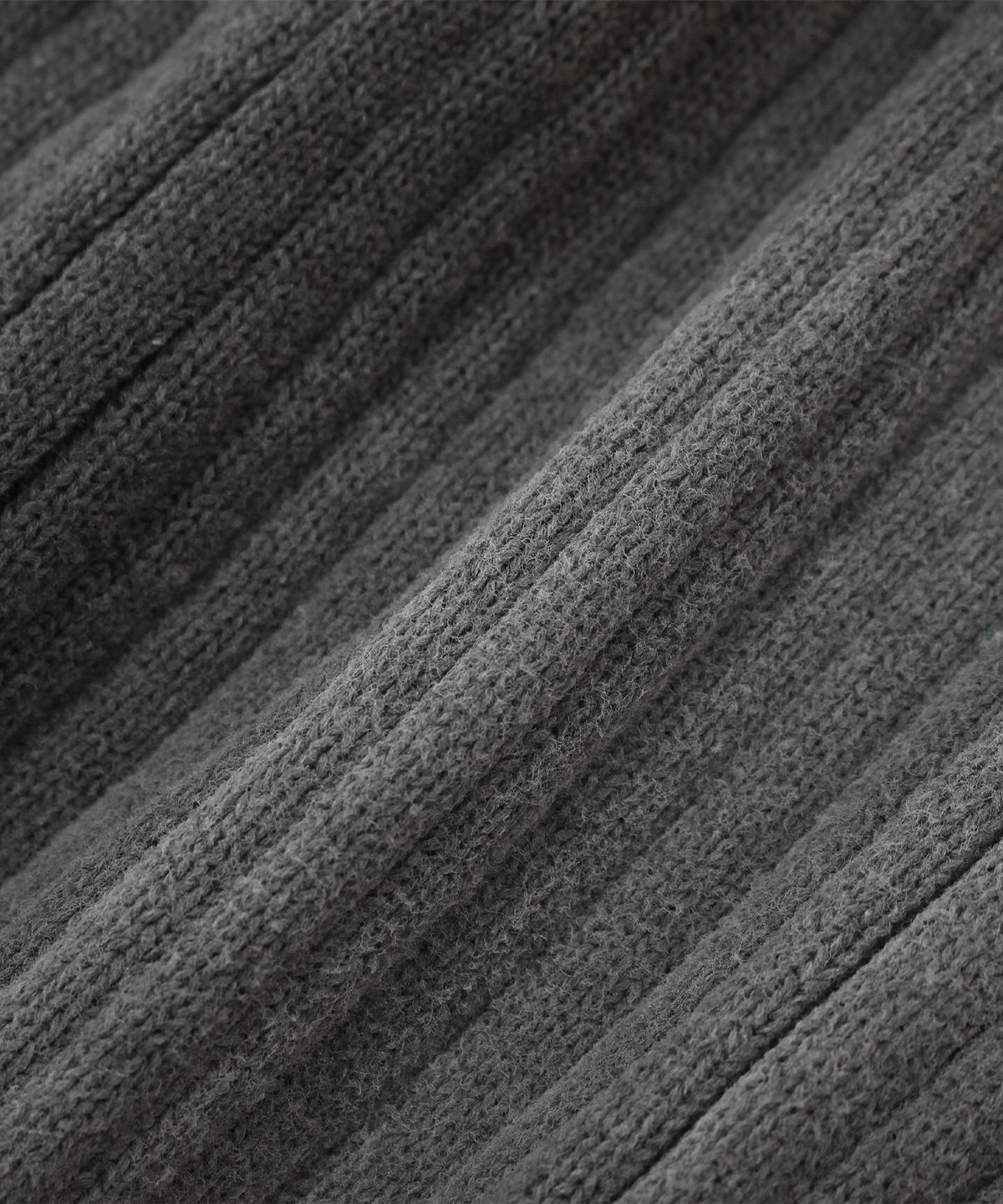 메인부스(MAINBOOTH) Specter Washed Zip-up Sweater(CHARCOAL)
