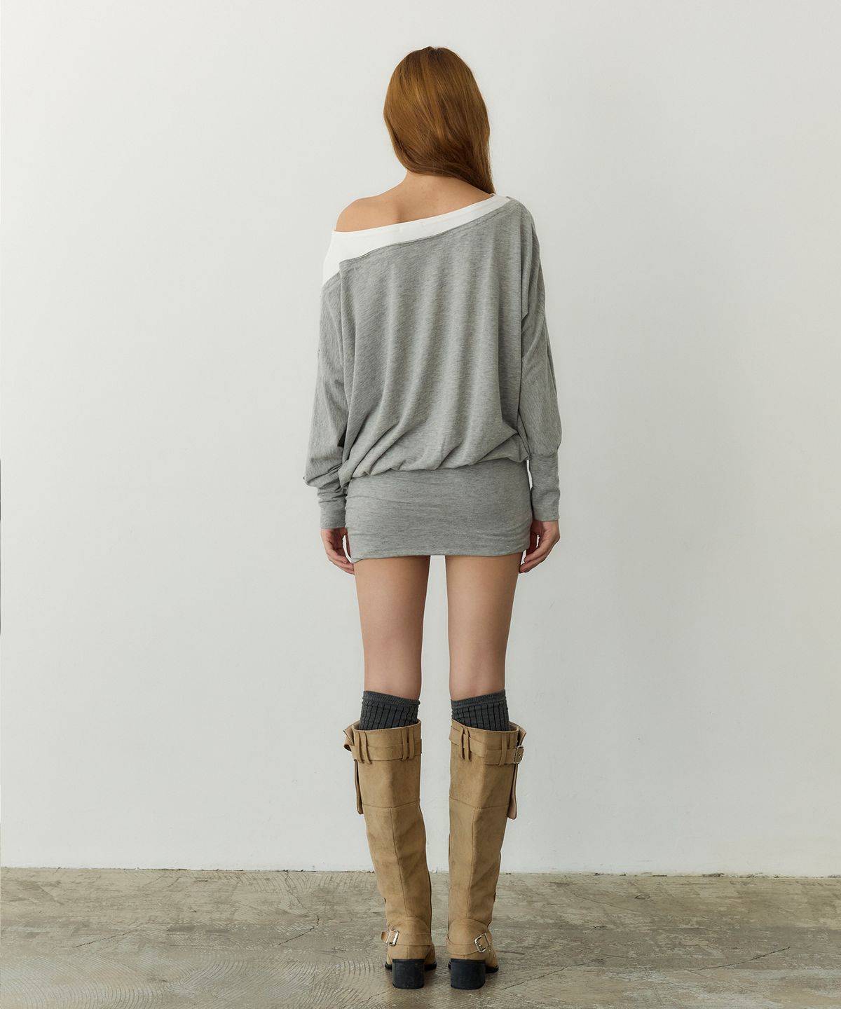 페이네틱(PAINETIC) Button Detail Off-Shoulder Knit Dress