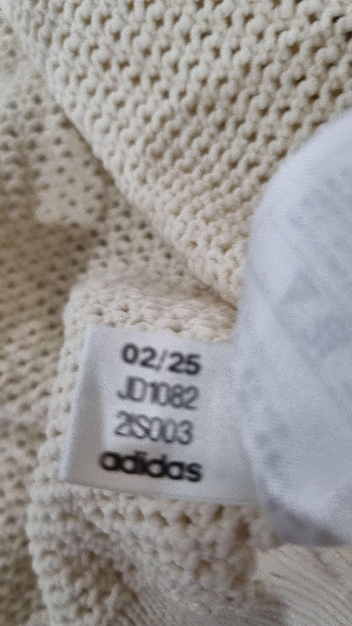 아디다스(ADIDAS) 오리지널스 프리미엄 크로셰 트랙탑 JD1082 M
