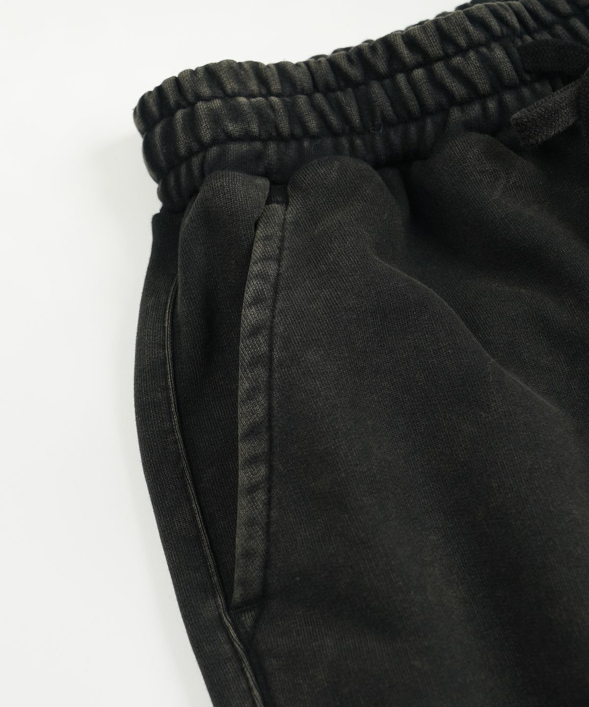 프리즘웍스(FRIZMWORKS) OG VINTAGE DYEING SWEAT PANTS _ BLACK BROWN