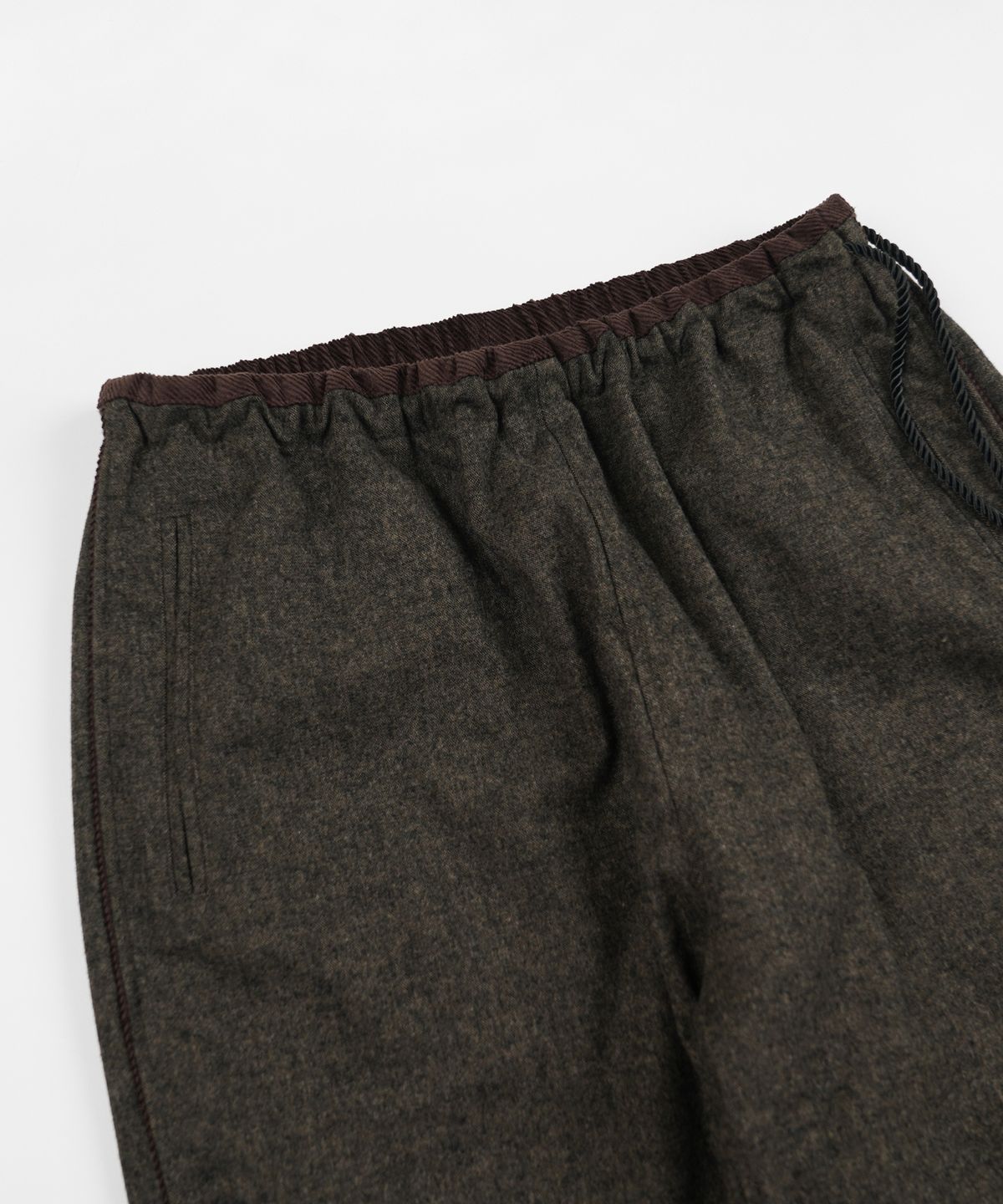 프리즘웍스(FRIZMWORKS) WOOL EASY PANTS _ FOREST BLACK