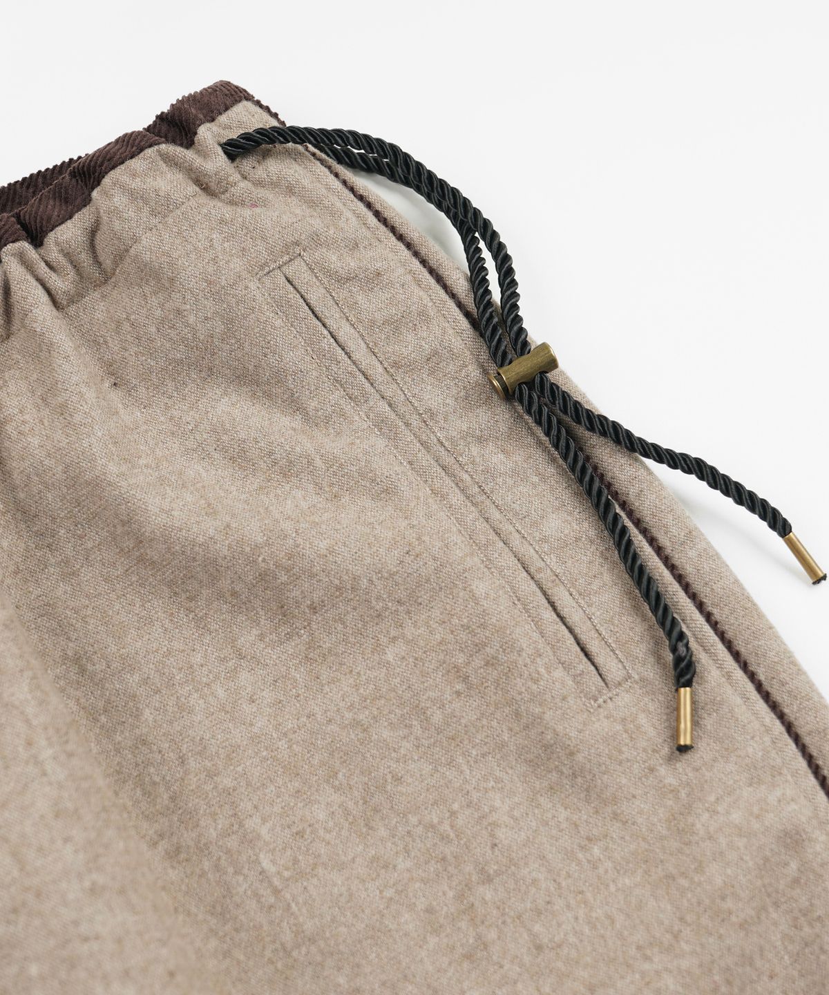 프리즘웍스(FRIZMWORKS) WOOL EASY PANTS _ DESERT BEIGE