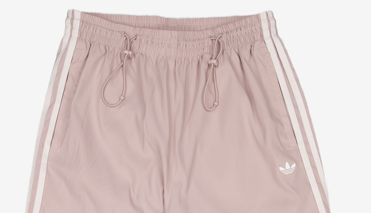 아디다스(ADIDAS) ADILENIUM 4 팀가이스트 러플 트랙 팬츠 - 뉴로즈 / KE9791 L