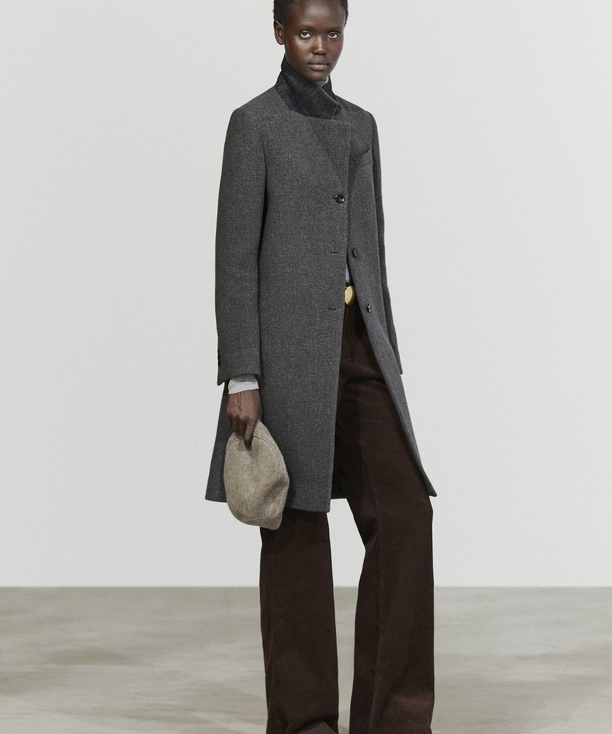 마시모두띠(MASSIMO DUTTI) 울 블렌드 부클레 디테일 코트
