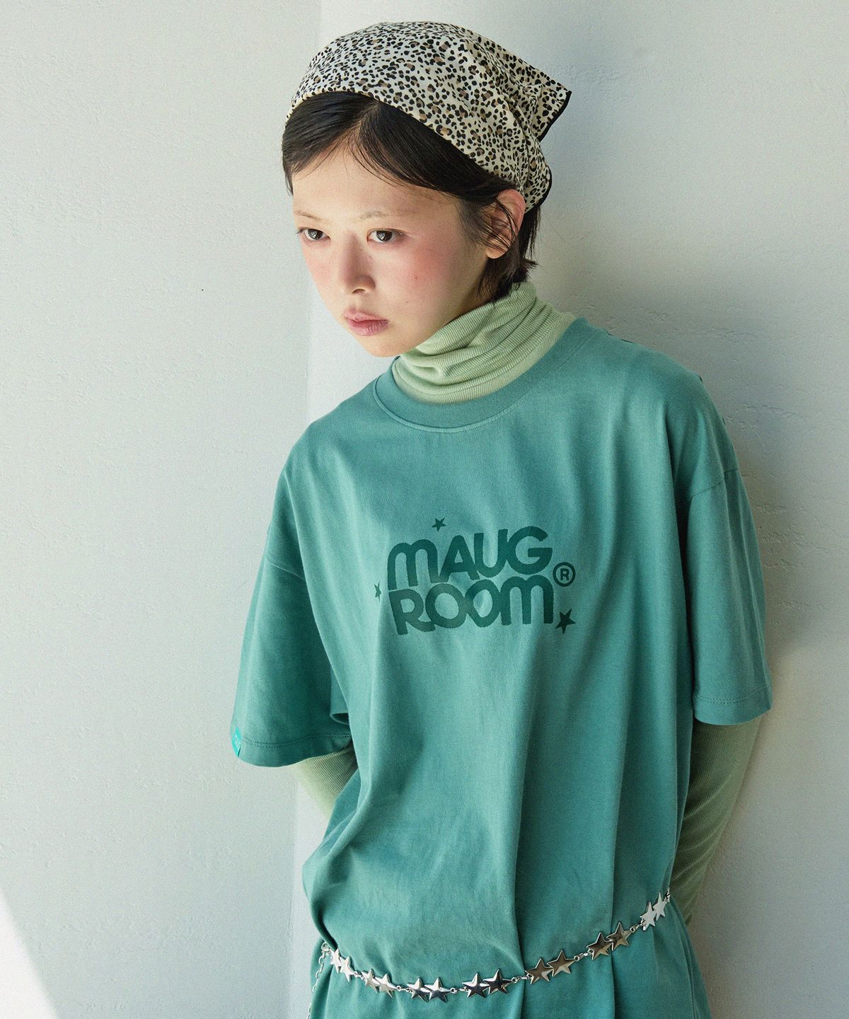 마우그(MAUG) 마우그룸 스타 반팔 티셔츠 틸그린
