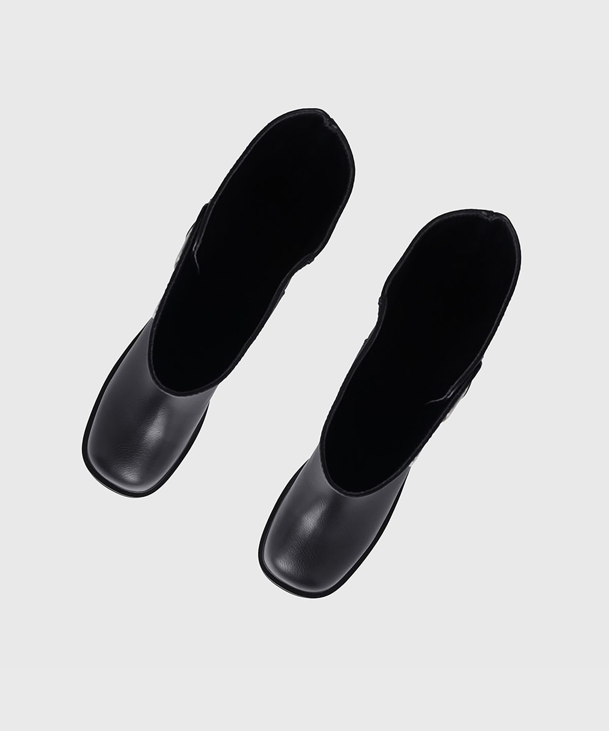 키사(KISSA) 투웨이 스퀘어토 버클 슬라우치 롱부츠 L307311