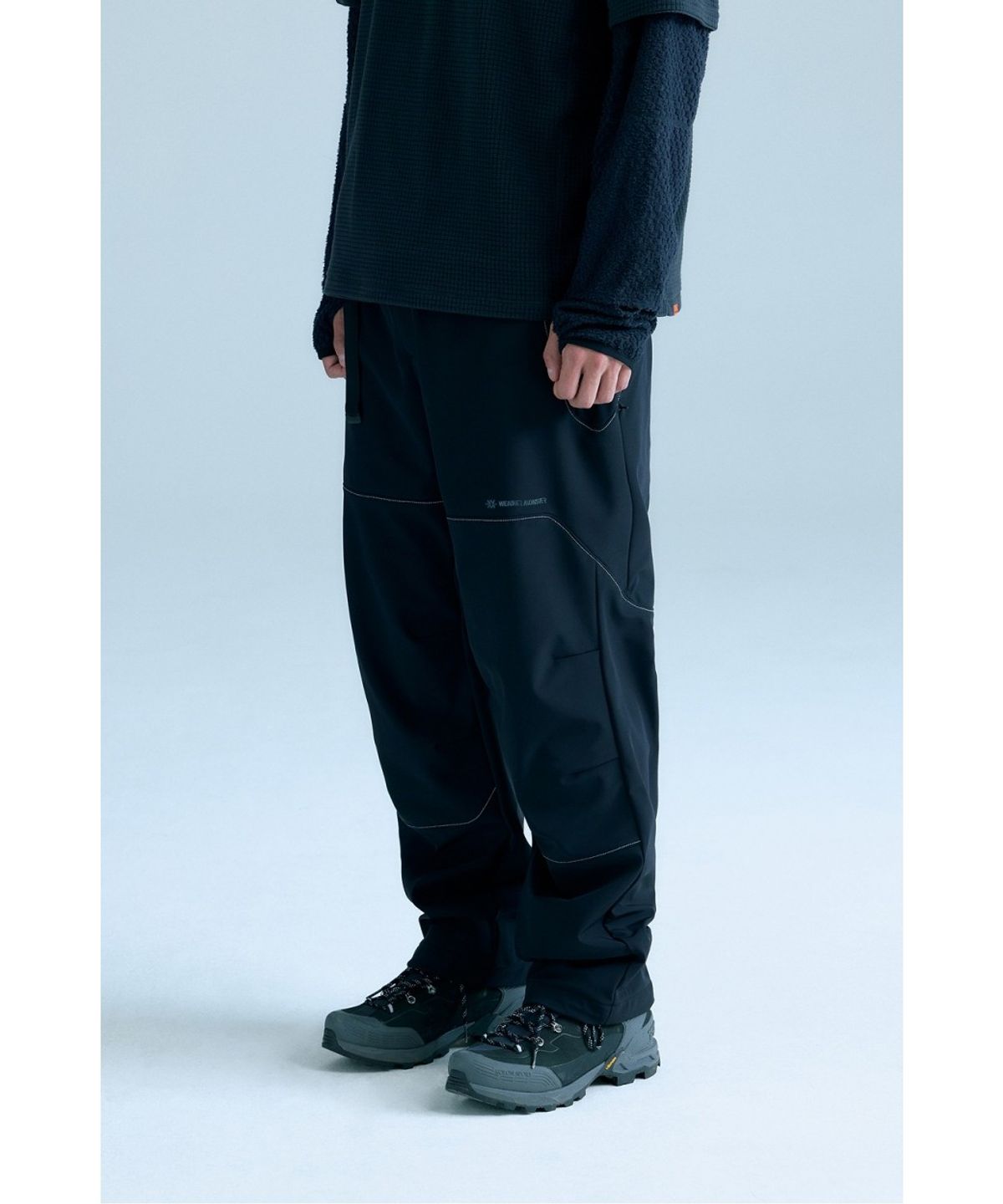 코오롱스포츠(KOLON SPORT) WM 익스퍼트 소프트 쉘 팬츠 8UPNA26303BLK