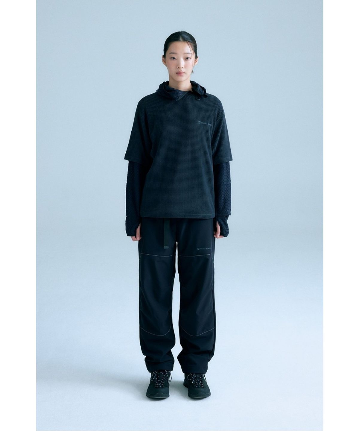 코오롱스포츠(KOLON SPORT) WM 익스퍼트 소프트 쉘 팬츠 8UPNA26303BLK