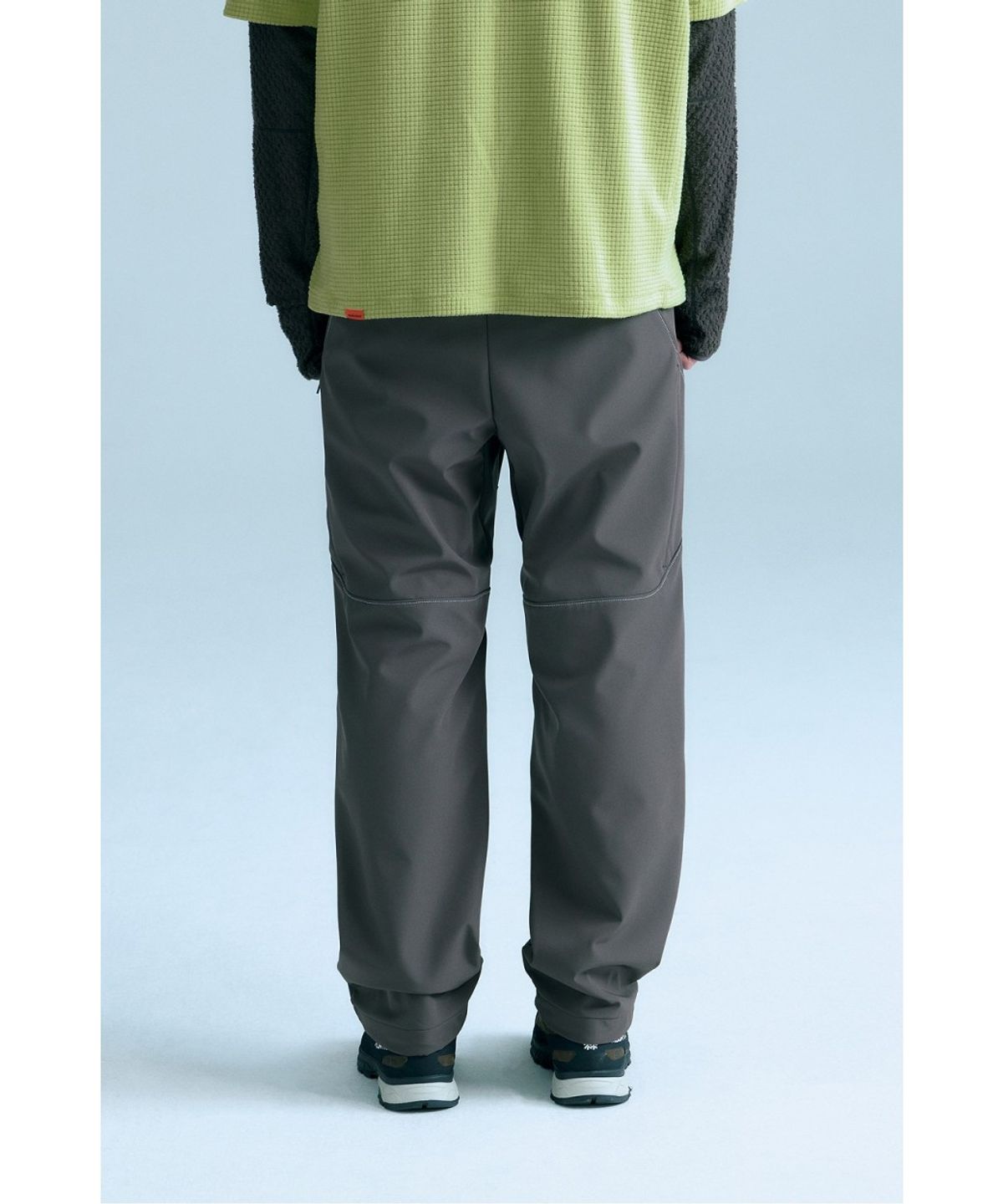 코오롱스포츠(KOLON SPORT) WM 익스퍼트 소프트 쉘 팬츠 8UPNA26303BRW