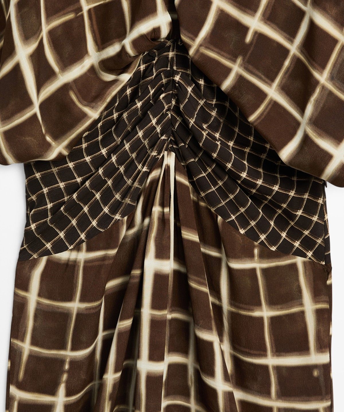 마시모두띠(MASSIMO DUTTI) 플루이드 패턴 와이드 벨트 원피스