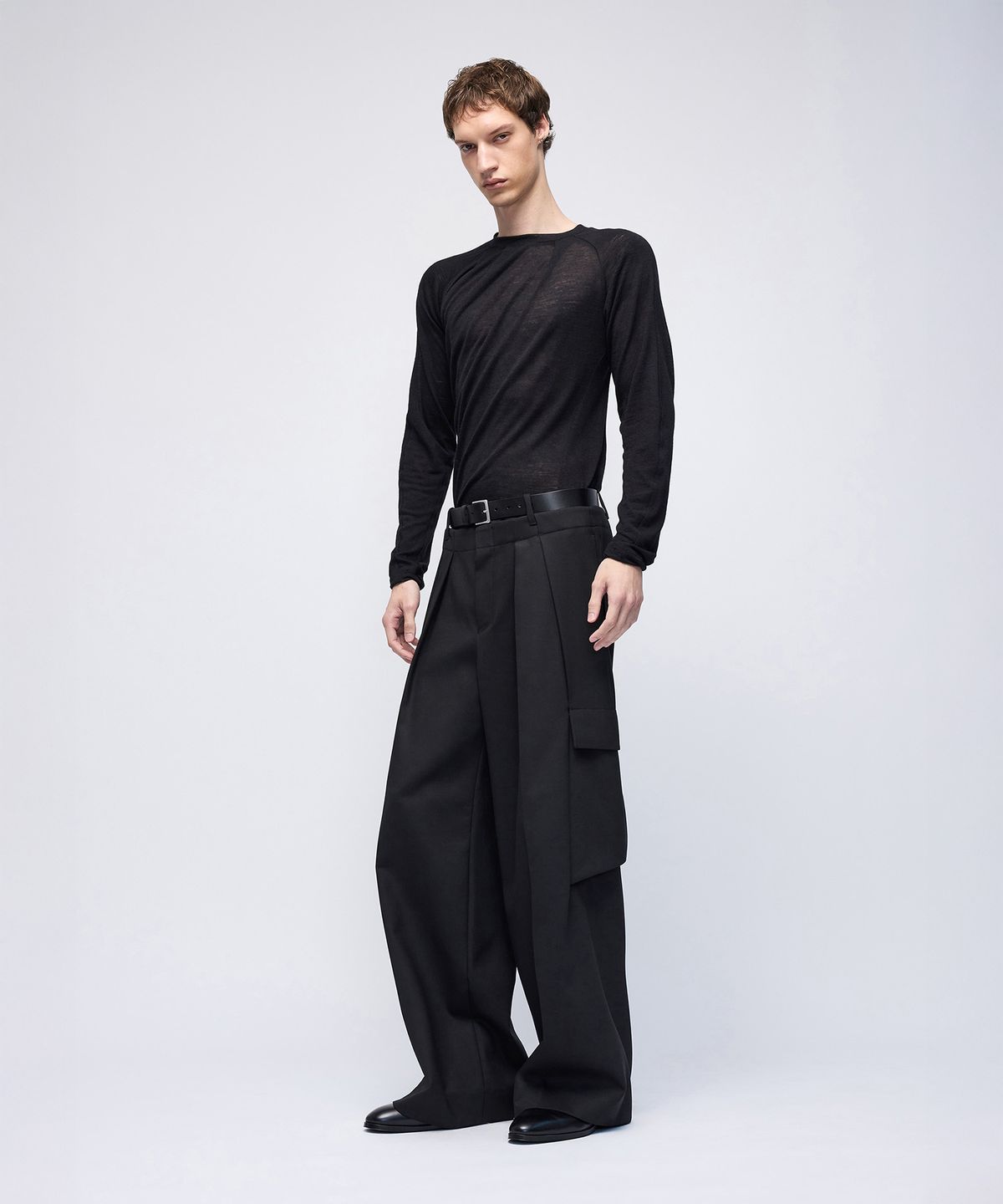 몰프(MORPH) Organism Wool Draped Long Sleeve