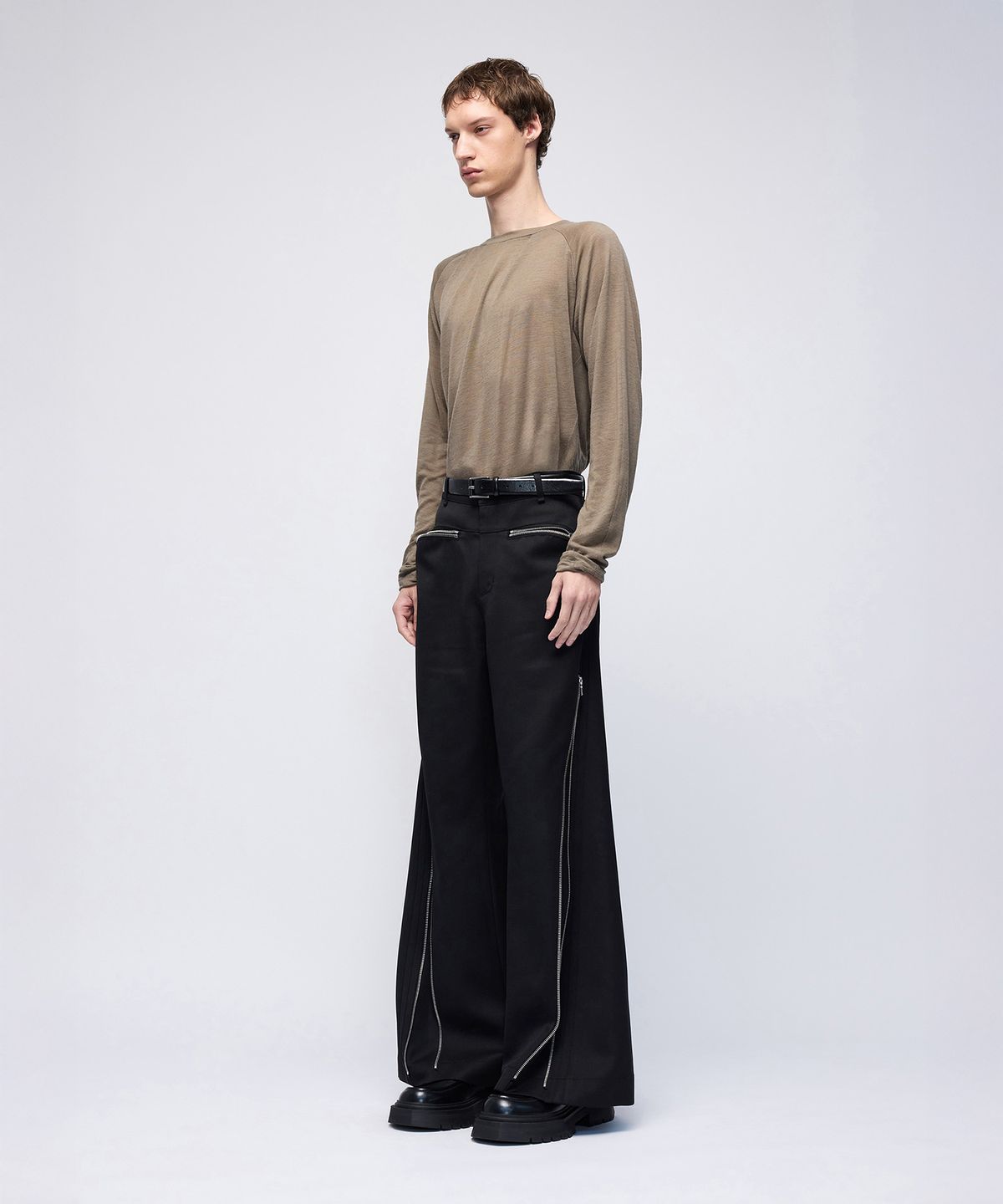 몰프(MORPH) Organism Wool Draped Long Sleeve