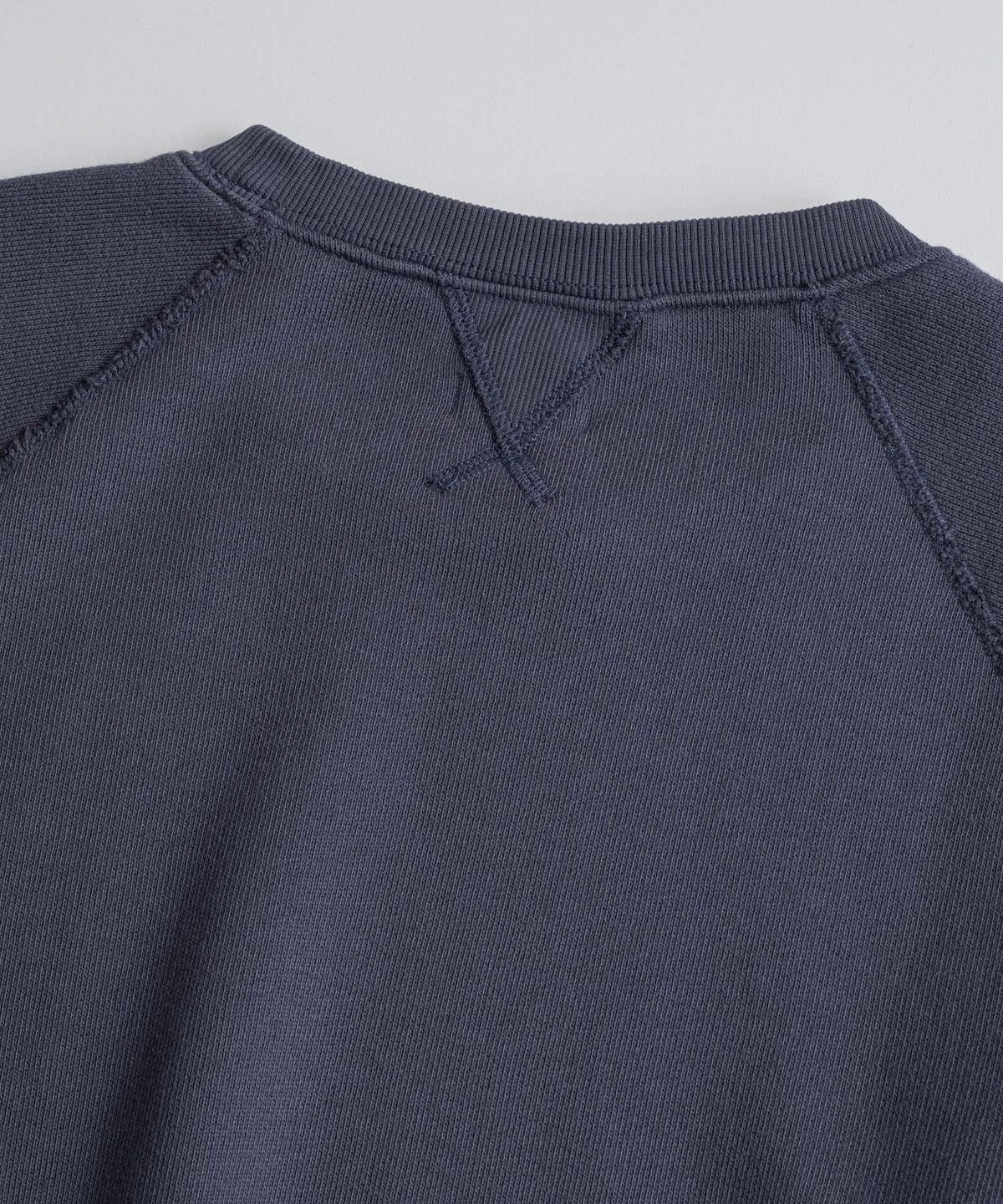 비헤비어(BEHEAVYER) CLASSIC SWEAT SHIRTS grape