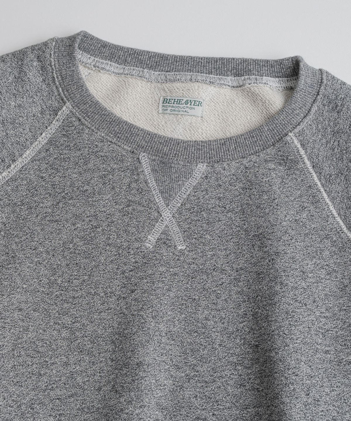 비헤비어(BEHEAVYER) CLASSIC SWEAT SHIRTS salt & pepper