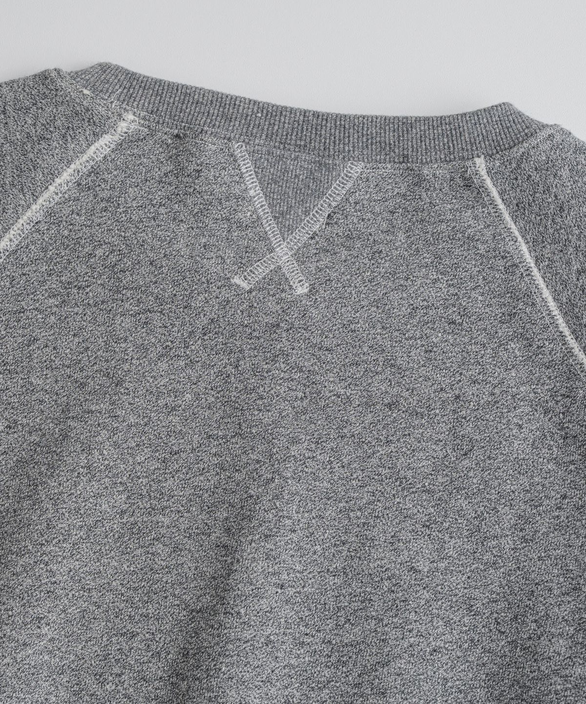 비헤비어(BEHEAVYER) CLASSIC SWEAT SHIRTS salt & pepper