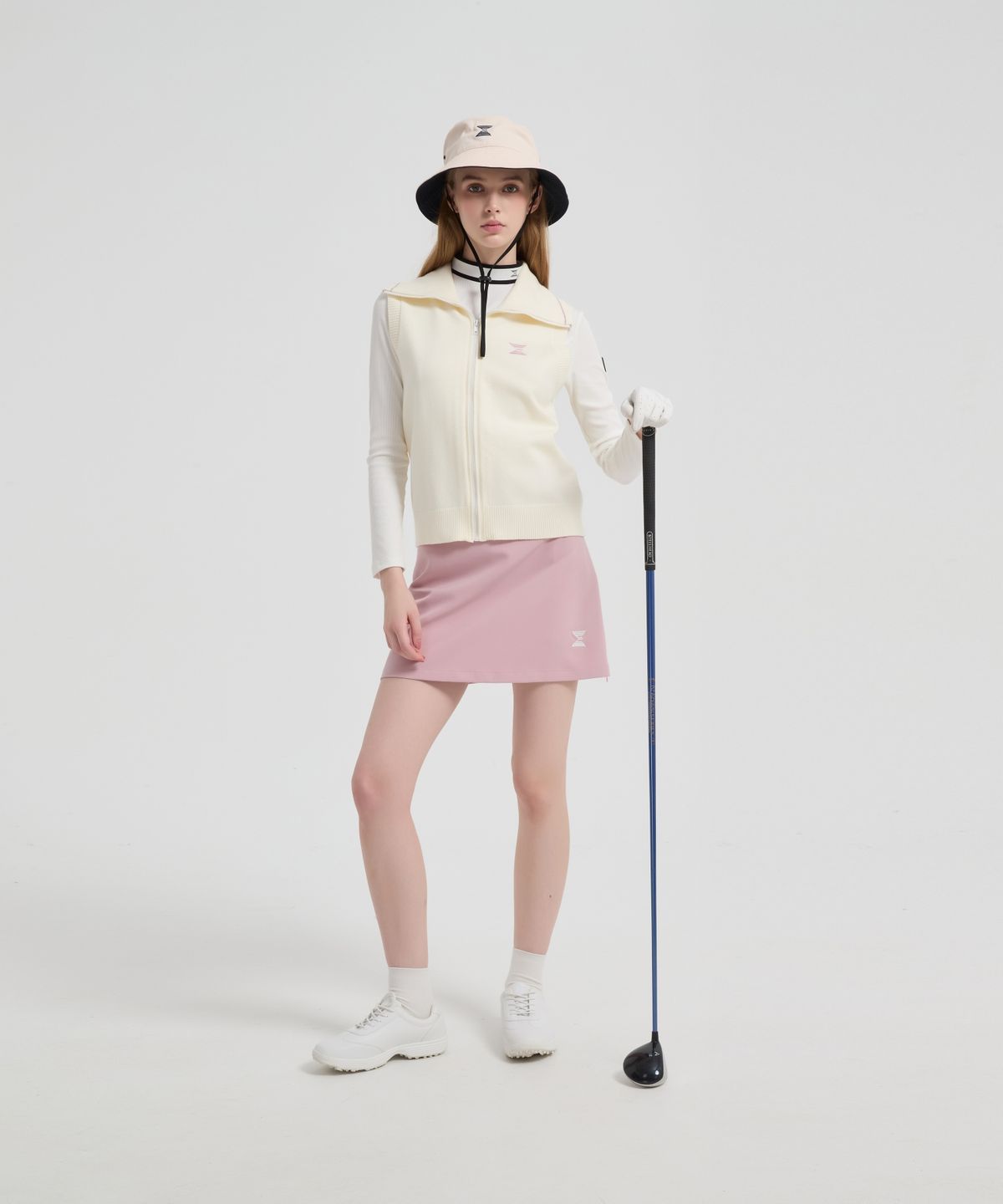 이파르카(E.PARCA) 블러쉬 히든 플리츠 에이라인 스커트