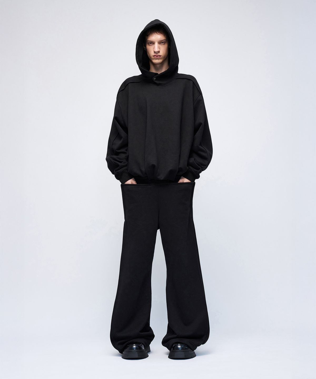 몰프(MORPH) Organism  Draped Hoodie