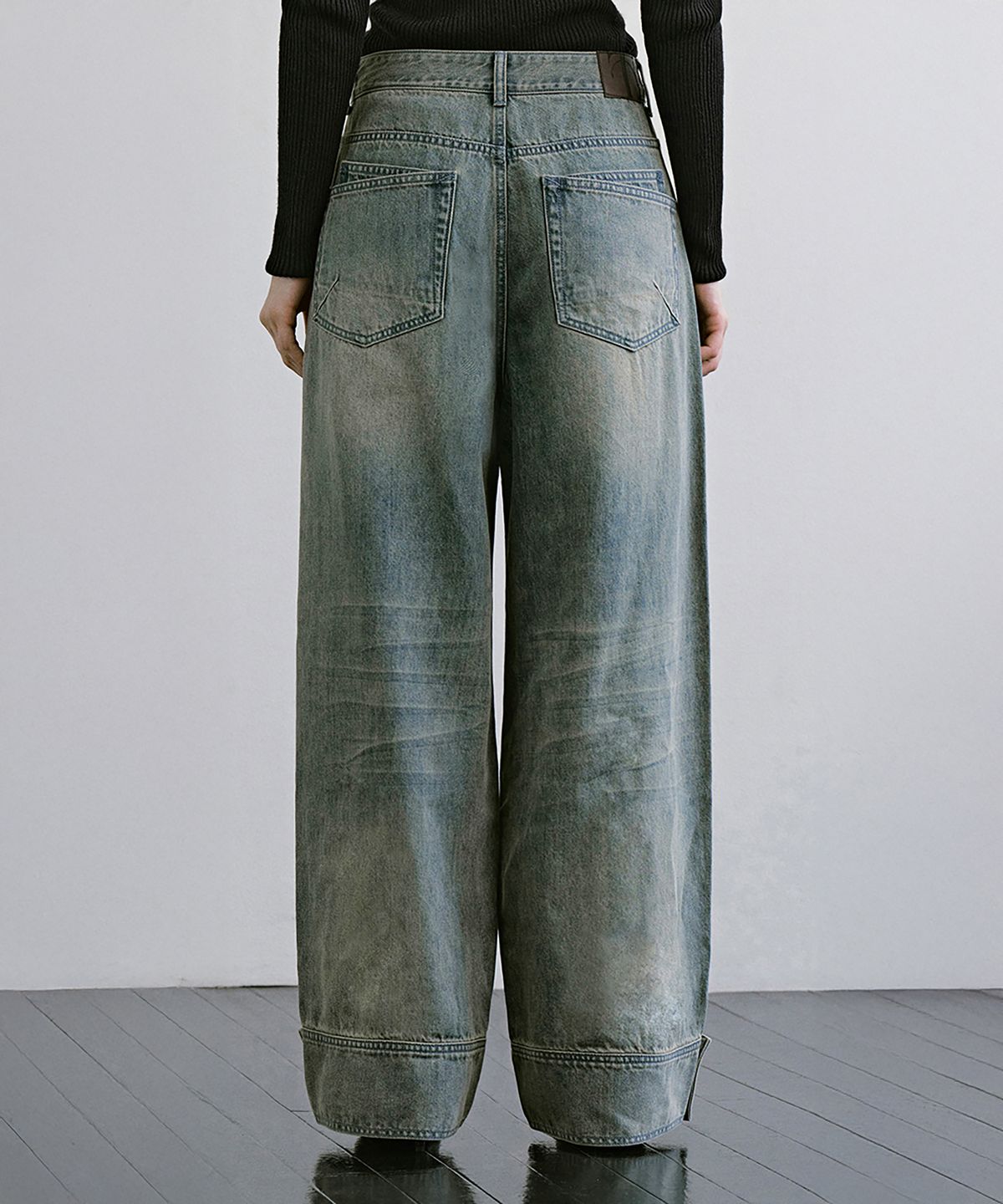 트리밍버드(TREEMINGBIRD) Darted Barrel Denim [ Blue ]