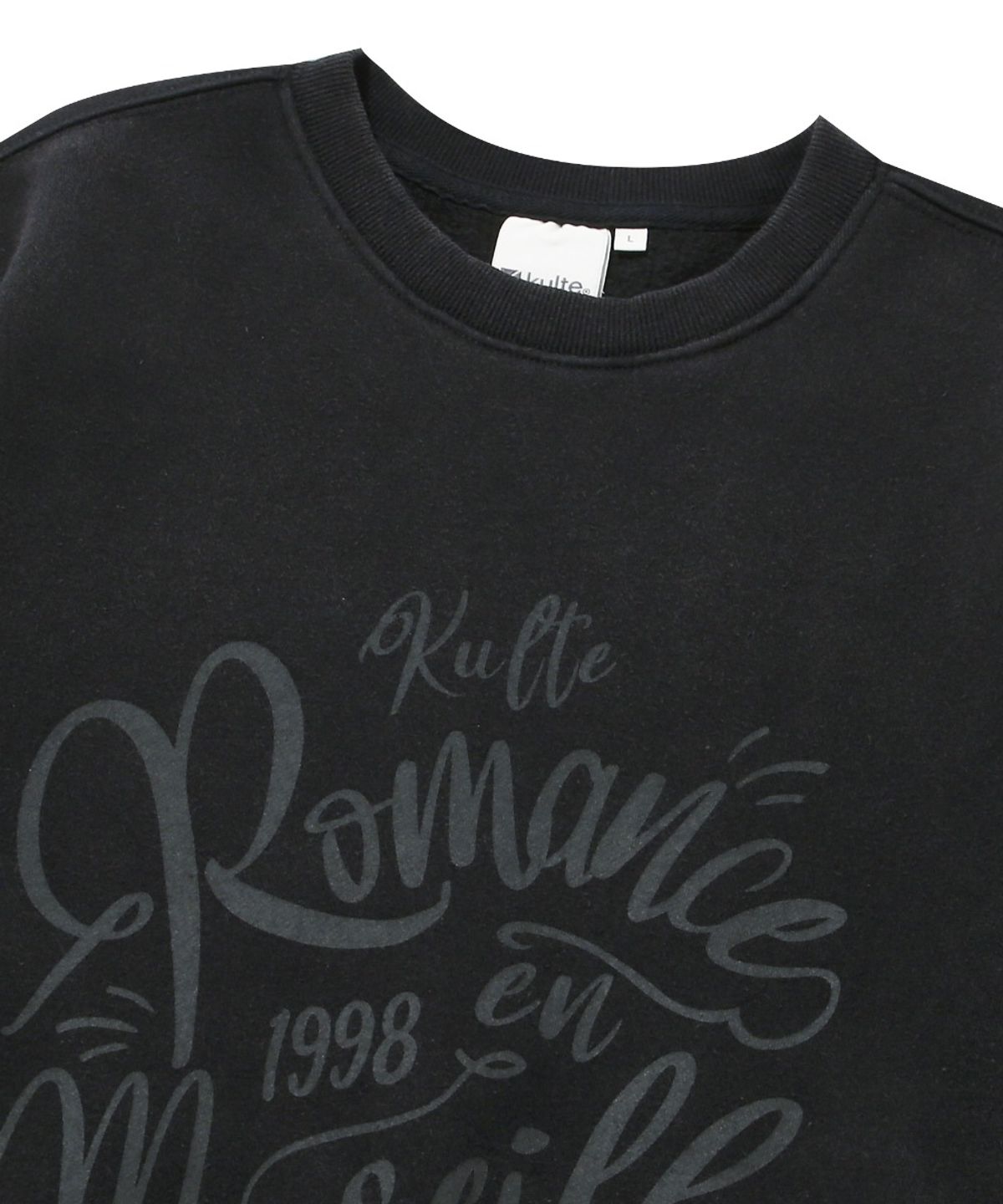 쿨트(KULTE) ROMANCE GRAPHIC PIGMENT CREWNECK_BLACK