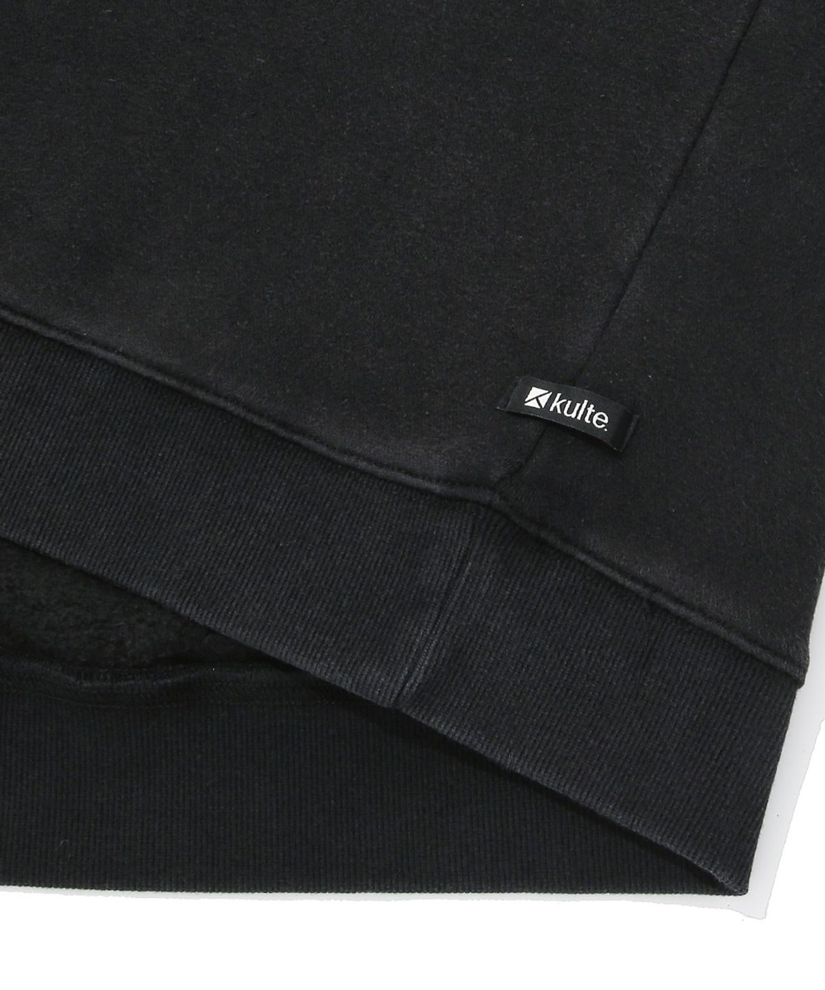 쿨트(KULTE) ROMANCE GRAPHIC PIGMENT CREWNECK_BLACK