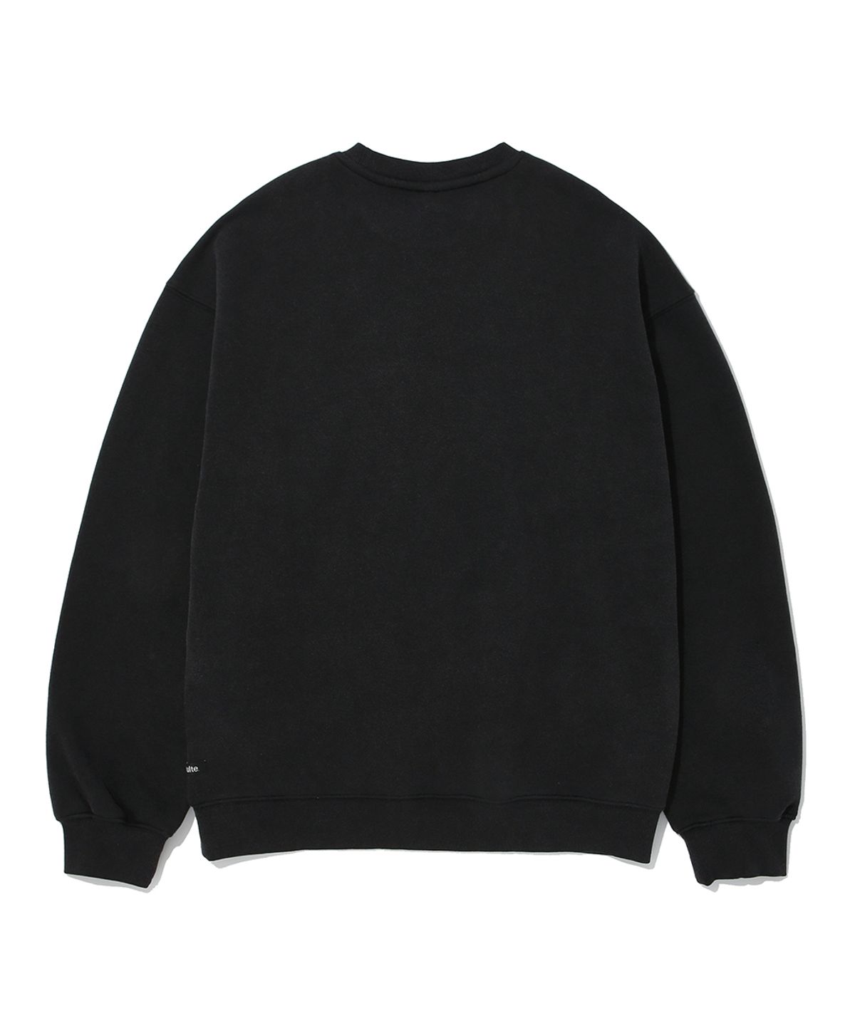 쿨트(KULTE) KULTE LOGO EMB PIGMENT CREWNECK_BLACK