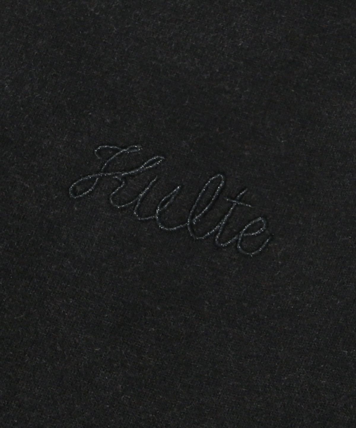 쿨트(KULTE) KULTE LOGO EMB PIGMENT CREWNECK_BLACK