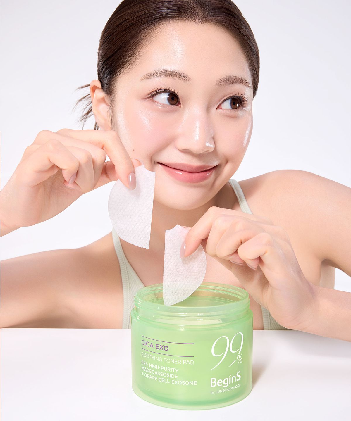 비긴스 바이 정샘물(BEGINS) 그린 시카 엑소 진정 토너 패드 70매 + 70매 (포어 퍼펙팅 세럼 30ml 본품 증정)