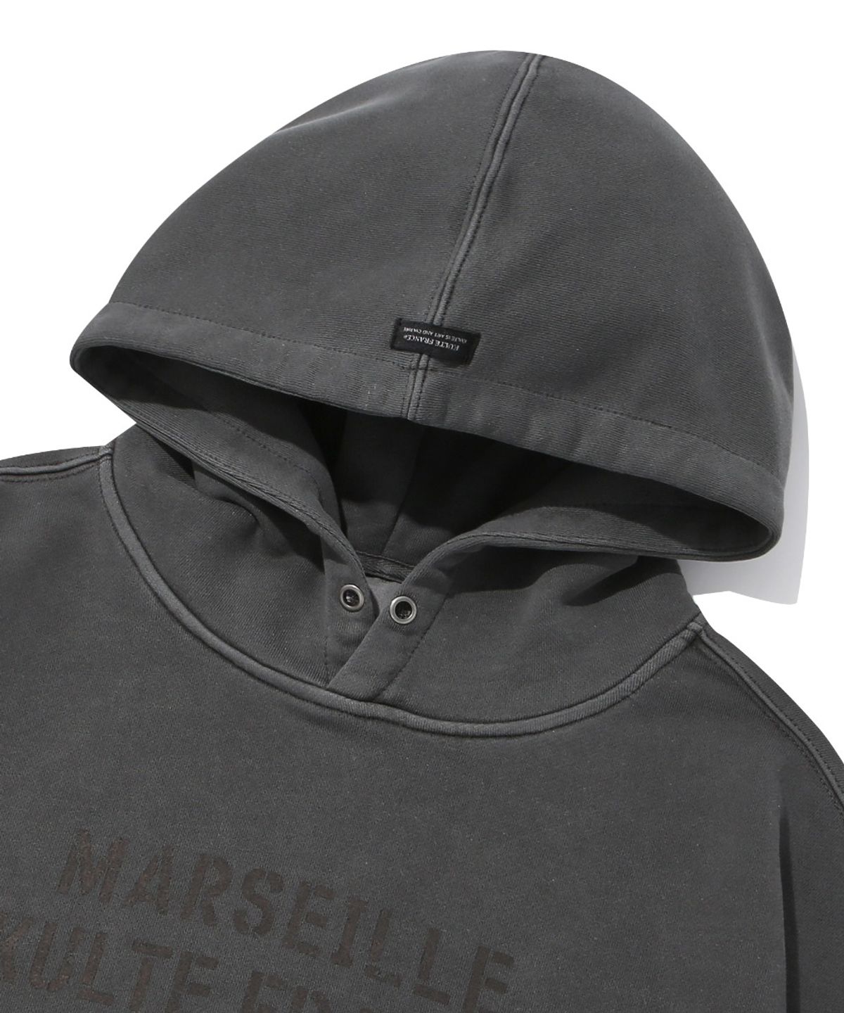 쿨트(KULTE) PIGMENT ART GRAPHIC TERRY HOODIE_CHARCOAL
