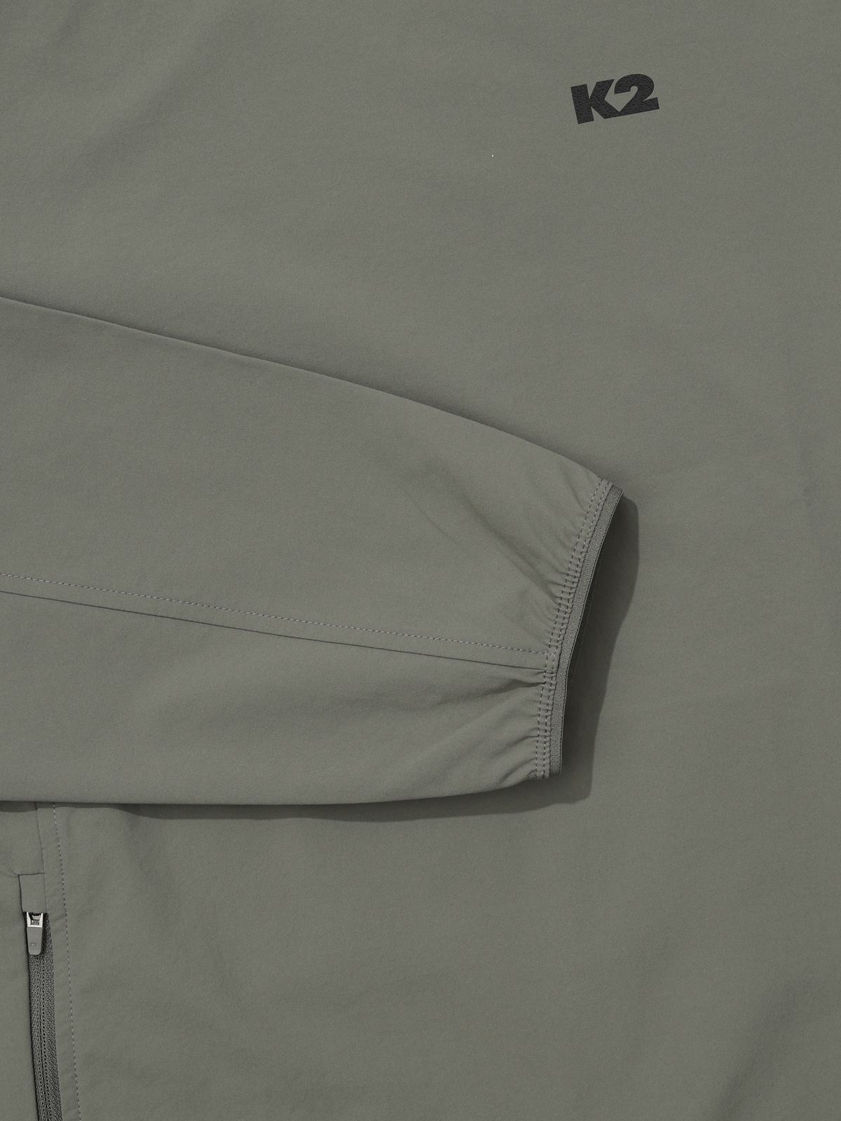 케이투(K2) KTR 락(ROCK) 우븐 라운드 티셔츠_DARK KHAKI GREY