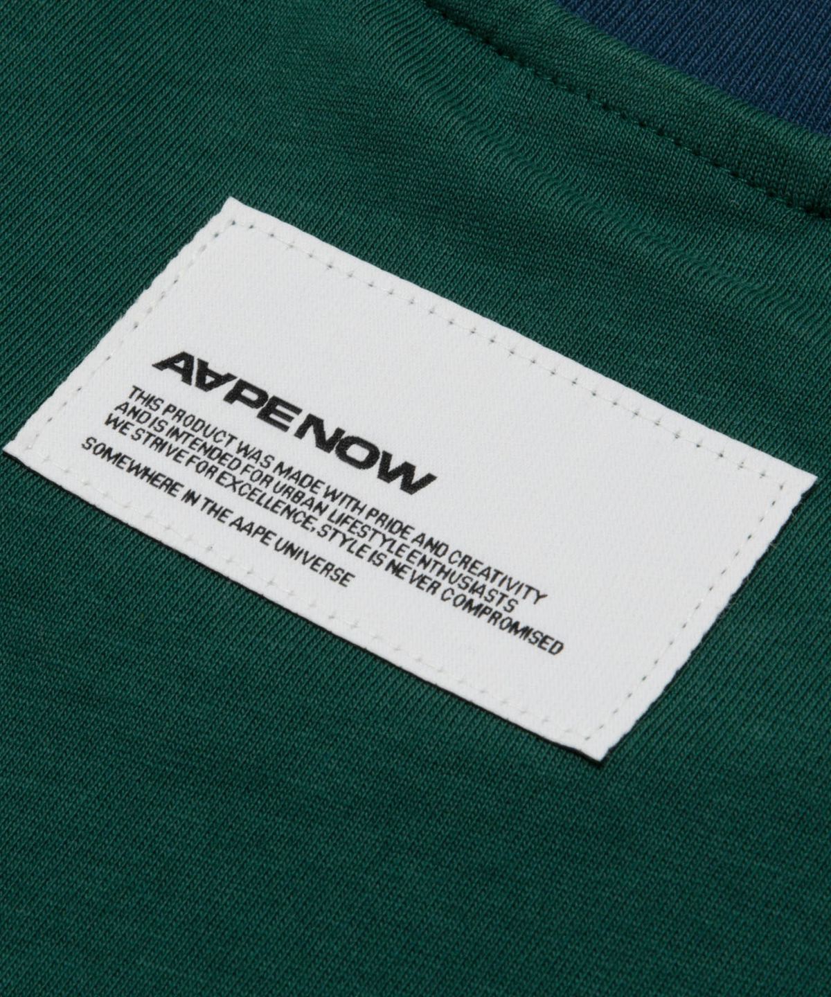 에이프(AAPE) AAPENOW Spades Moonface 로고 롱 티셔츠 네이비 / AAPLTM1948XXRNYL