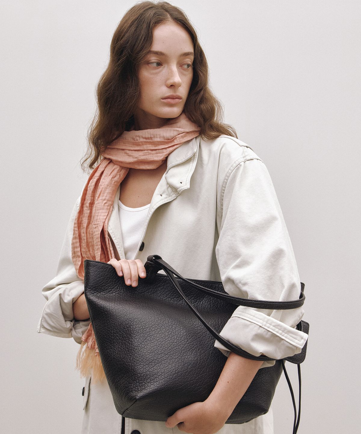 넛넛(NUTNUT) Rove Shoulder Bag - BROWN