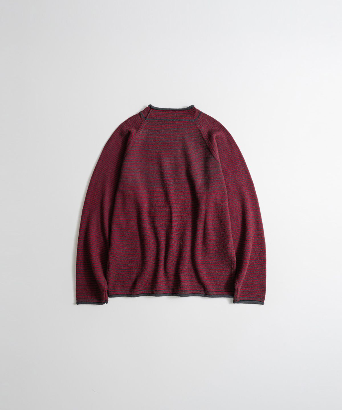 비헤비어(BEHEAVYER) DRY WOOL ROLL NECK L/S KNIT red/charcoal
