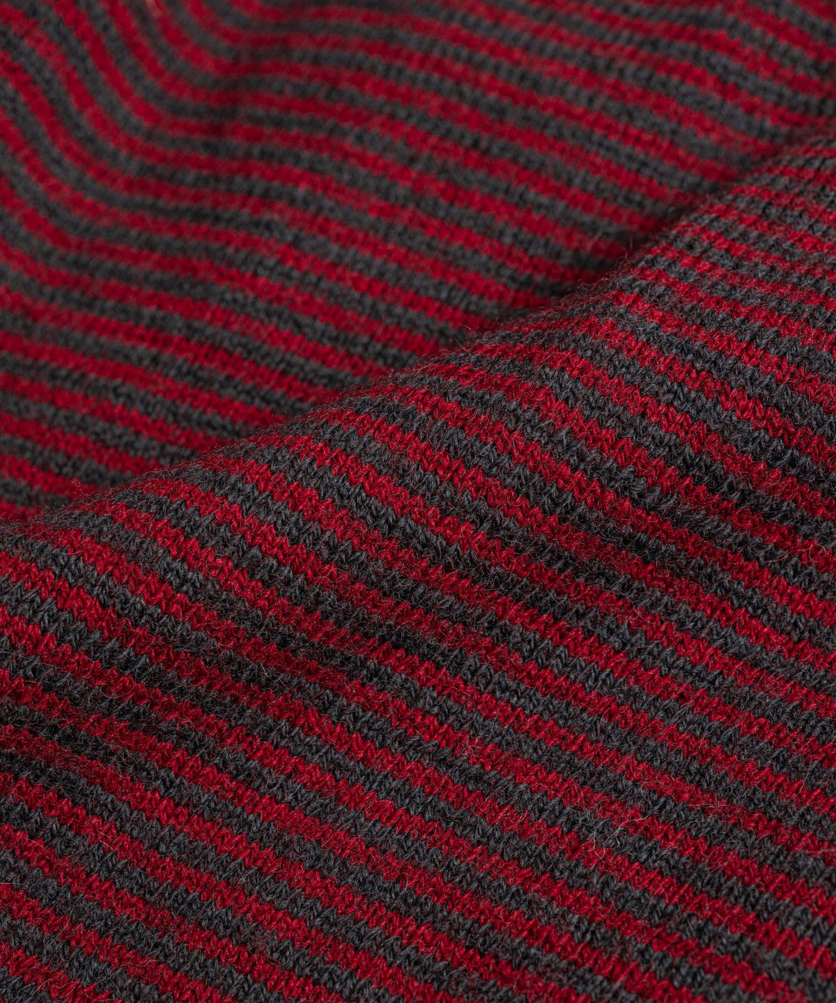 비헤비어(BEHEAVYER) DRY WOOL ROLL NECK L/S KNIT red/charcoal