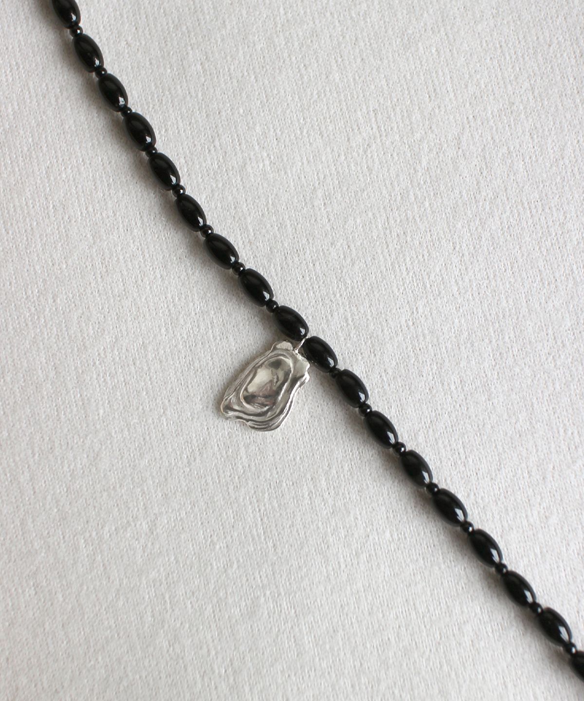 너울(NEOUL) Tide Onyx Anklet